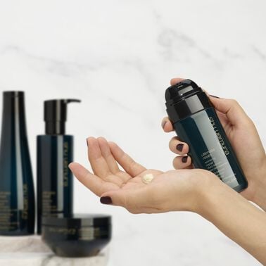 Ultimate Reset Extreme Restoration Duo-serum - hair care | L'Oréal Partner Shop